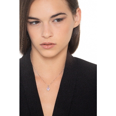 Necklace with pendant, central heart shaped pink sapphire and diamonds