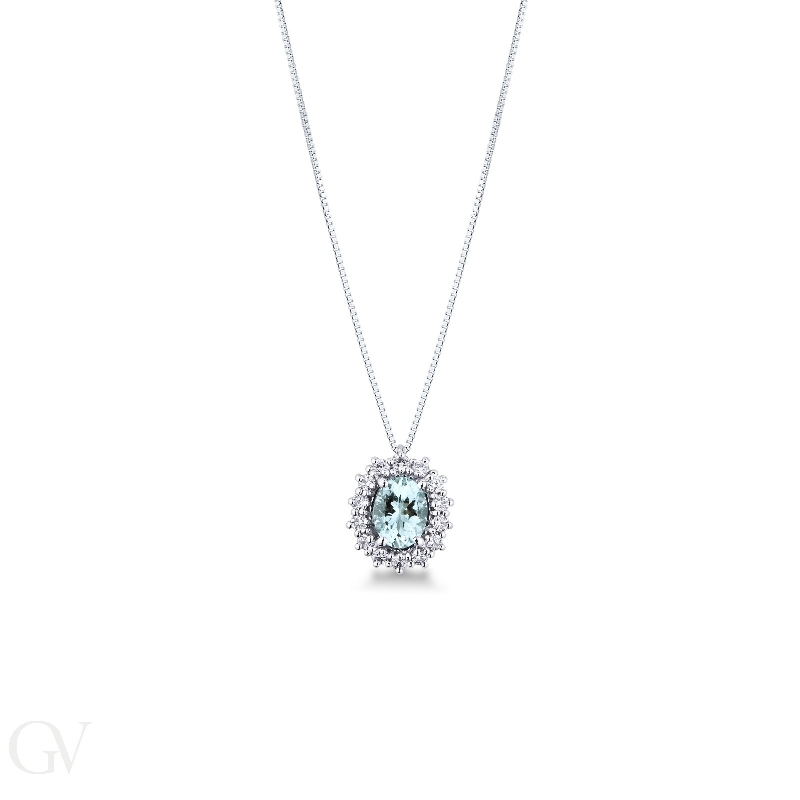 White gold 18k halo pendant with diamonds and oval cut aquamarine