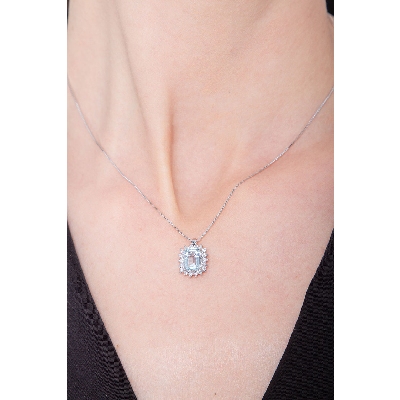 Necklace with diamonds and emerald cut aquamarine pendant