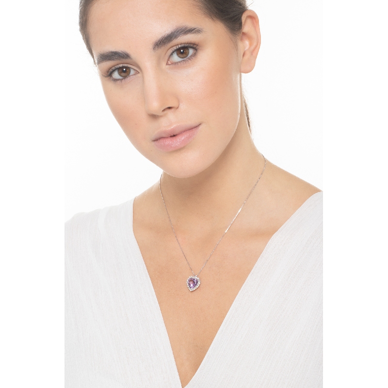 Necklace with pendant,central heart shaped amethyst and diamonds