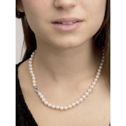 18k white gold lobster claw closure for pearl necklace with diamonds 2