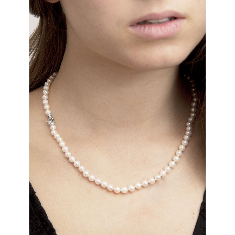 Closure for pearl necklace Lobster claw style