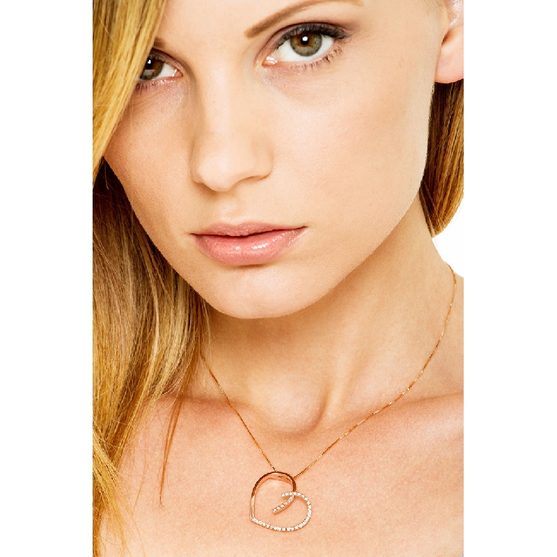 18k rose gold inclined fancy heart pendant with diamonds