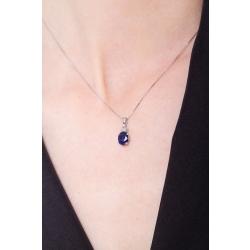White gold 18k necklace with oval sapphire and diamond 2