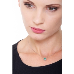 Necklace with pendant, diamonds and an oval emerald 2