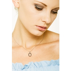 Collana lettera O in oro bianco 18k con diamanti neri 2