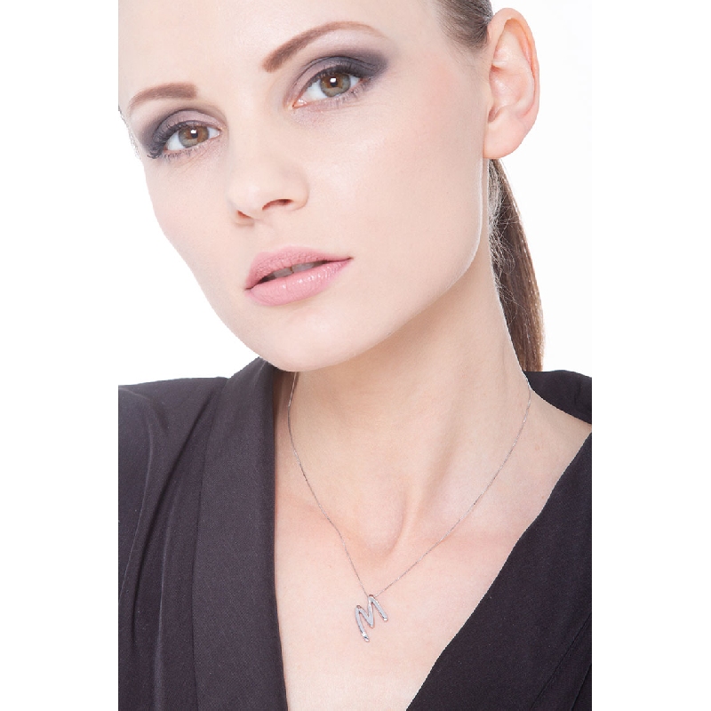 18k white gold letter M with solitaire diamond