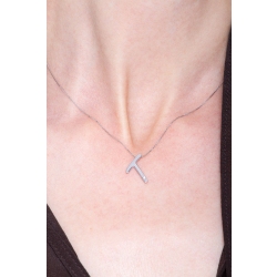 Collana lettera T in oro bianco 18k con diamante 2