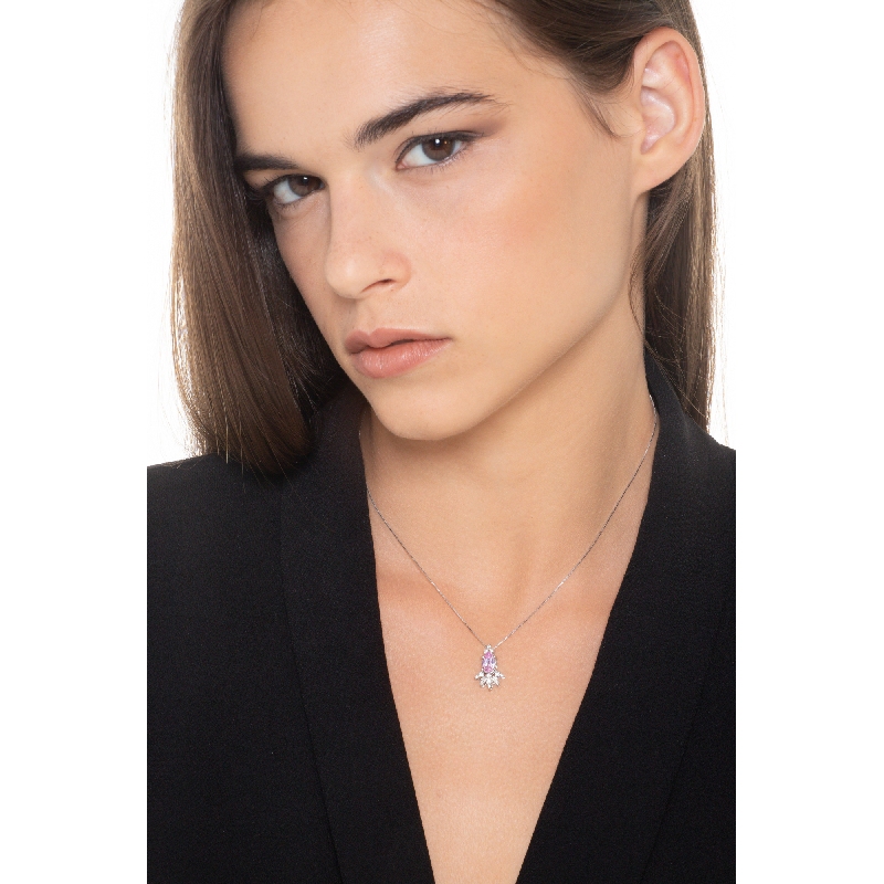 Collana in oro bianco 18k con ciondolo in Zaffiro rosa e diamanti