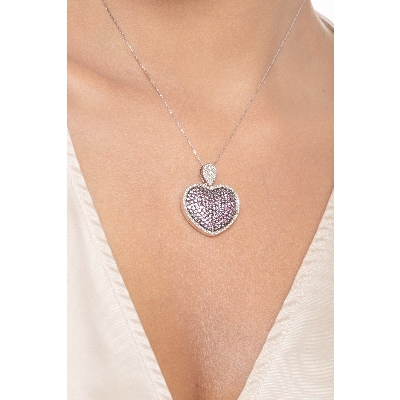 Heart pendant with pink sapphire and diamonds 