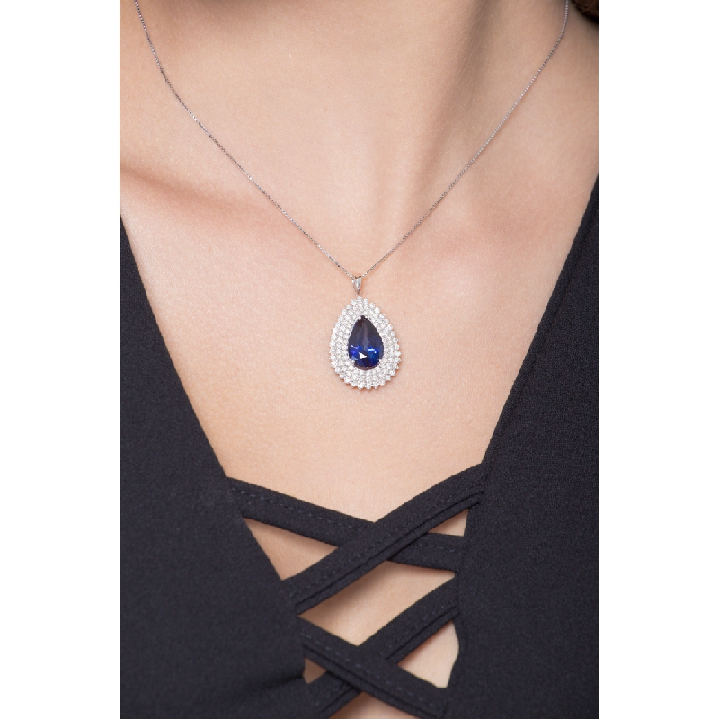 Necklace with pendant, central pear cut blue sapphire and 3 rows of diamonds