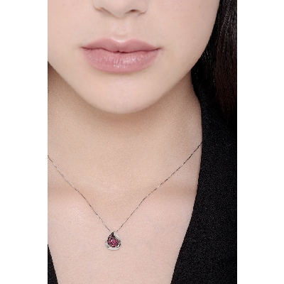 Fancy pendant with burnished rubies pavé 