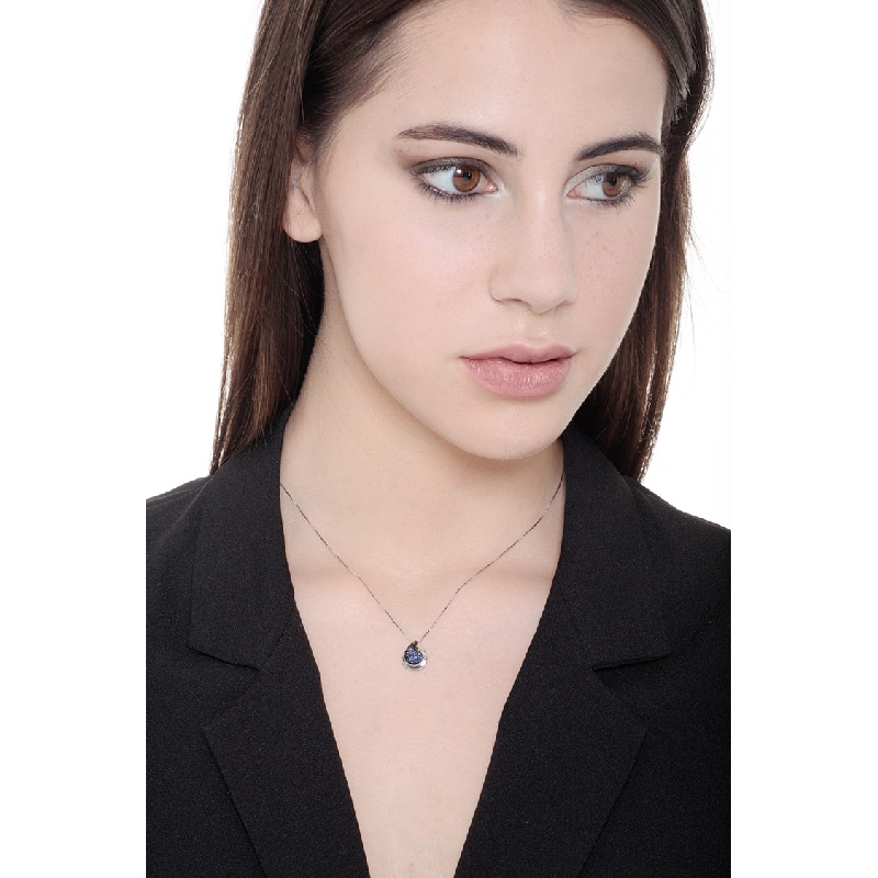 Fancy pendant with sapphires on burnished top