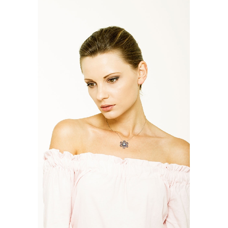 Big flower pendant with sapphires and diamonds