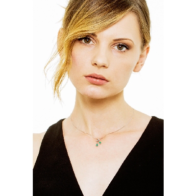 Branches pendant in 18k white gold with emeralds and diamonds