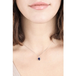 Oval sapphire pendant with a wire of diamonds 2