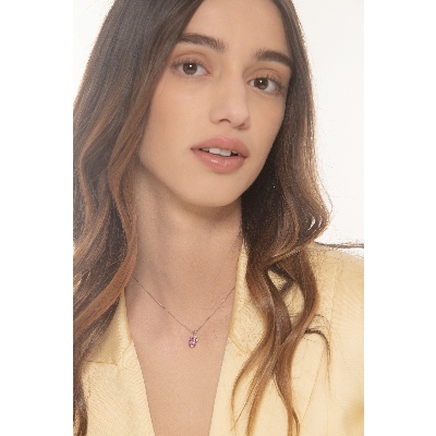 Fancy necklace with pink sapphire and round cut diamonds pendat