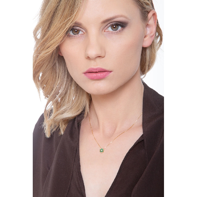 Little flower pendant in 18k yellow gold with diamonds and emeralds