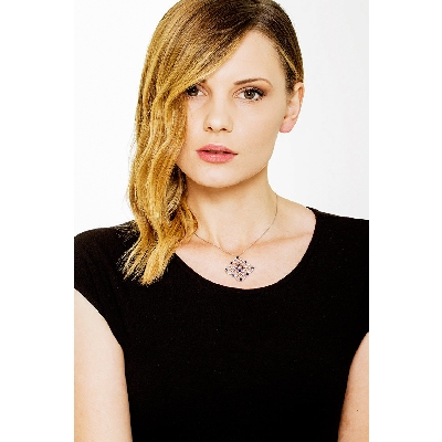 Rose window pendant in 18k white gold with sapphires and diamonds