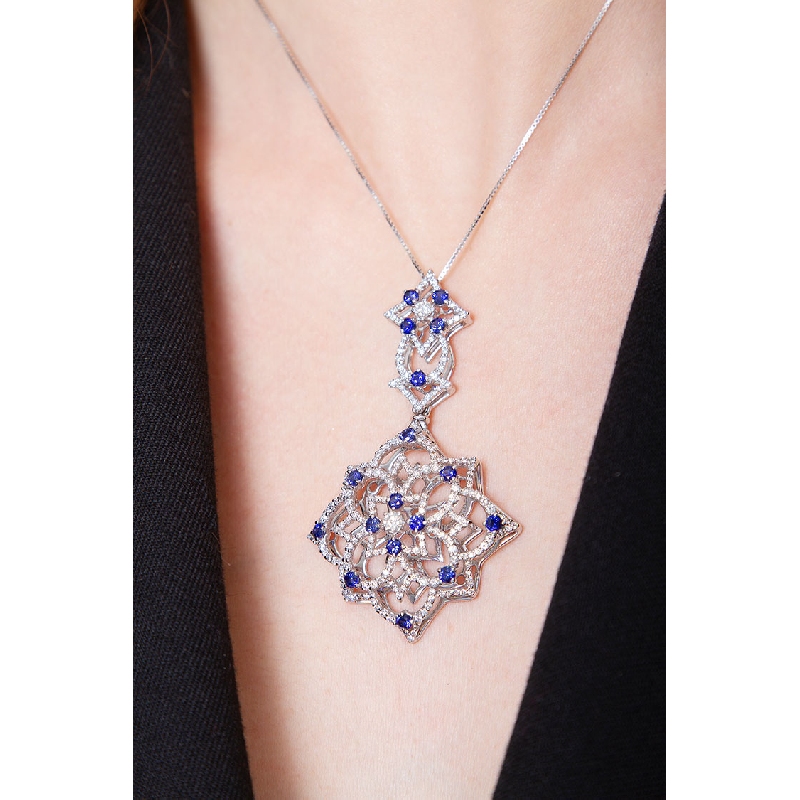 Rose window pendant in 18k white gold with sapphires and diamonds