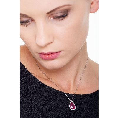 Necklace with pendant, pear cut ruby and diamonds