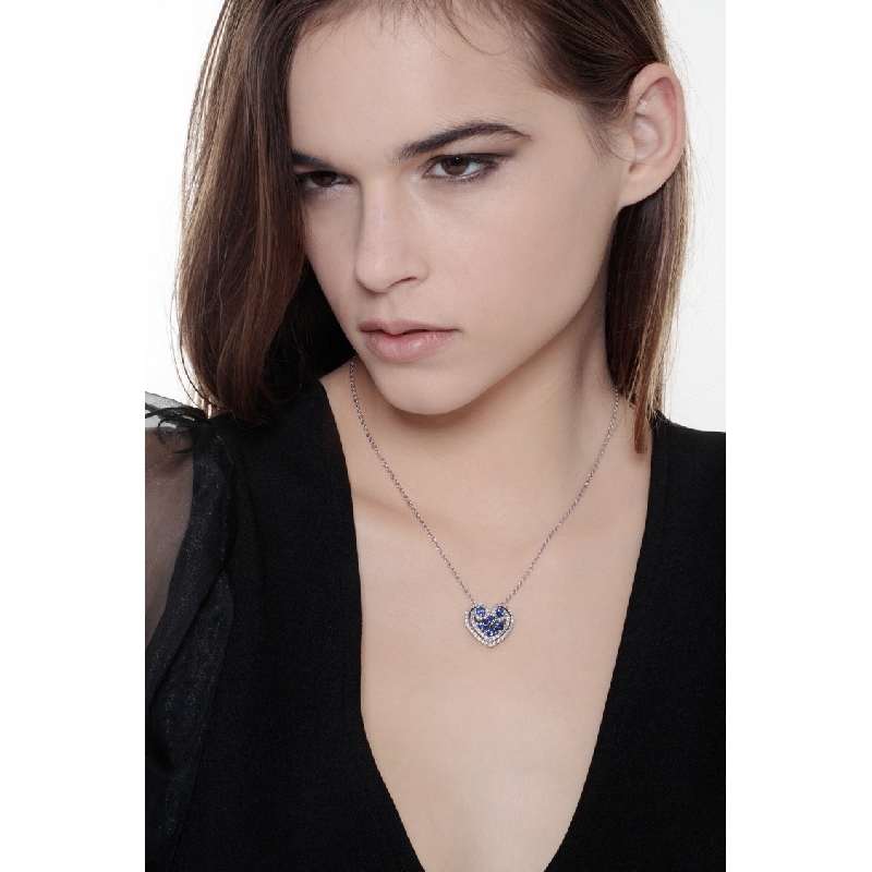 Fancy heart with diamonds and blue sapphires