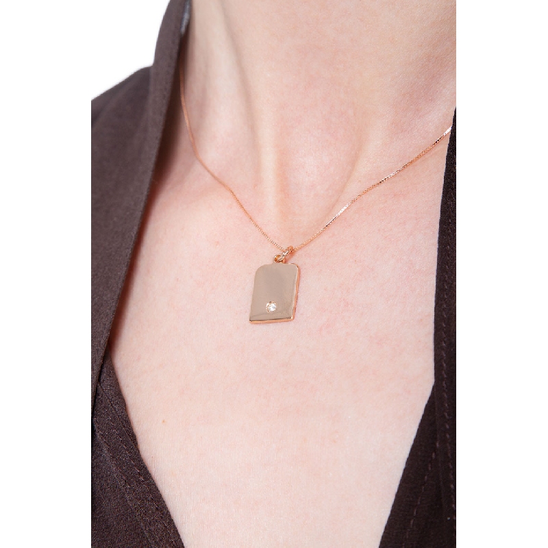 18k rose gold slab with diamond