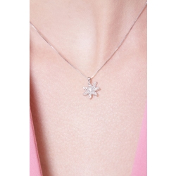 18k white gold sea star pendant with diamonds 2