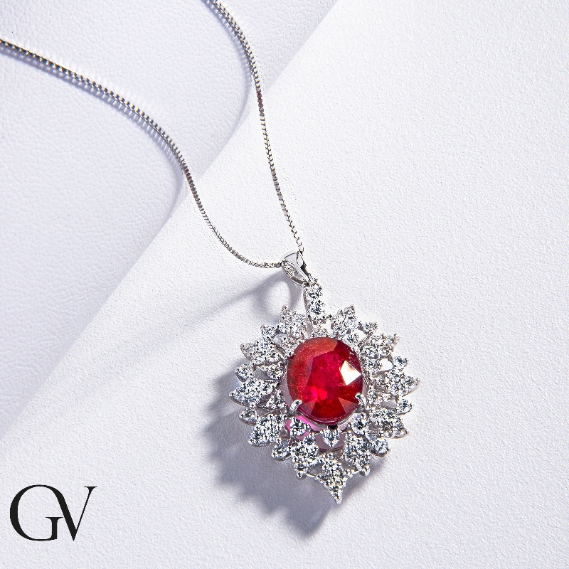 Necklace with pendant, oval cut ruby and a fancy crowd of diamonds