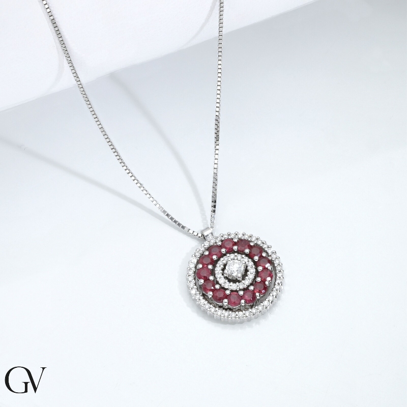 Necklace in white gold 18k with pendant in rubies and diamonds 