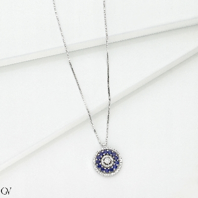 18k white gold necklace with pendant in blue sapphires and diamonds 