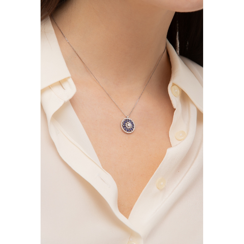 18k white gold necklace with pendant in blue sapphires and diamonds 