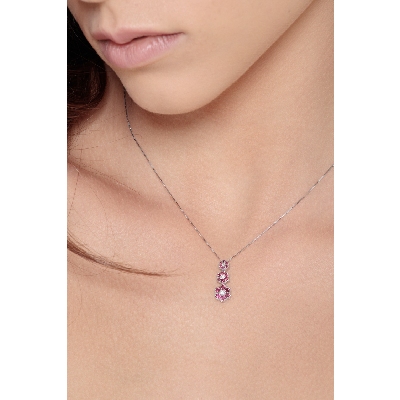 Ruby and diamond flowers pendant in 18k white gold