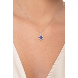 Heart shaped blue sapphires and diamonds pendant 2