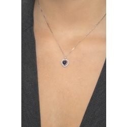 Halo necklace with blue sapphire and diamonds 2