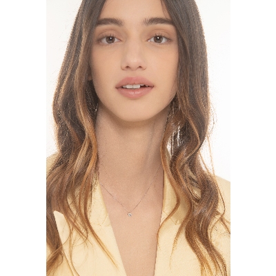 Collana con ciondolo a cuore in oro bianco 18k e diamante, circa 5x6 mm