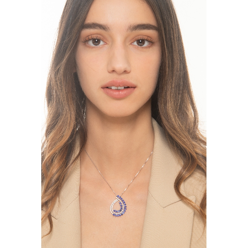 Necklace in white gold 18k with blue sapphires and diamonds