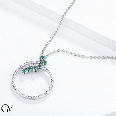 18k white gold necklace with diamonds and emeralds