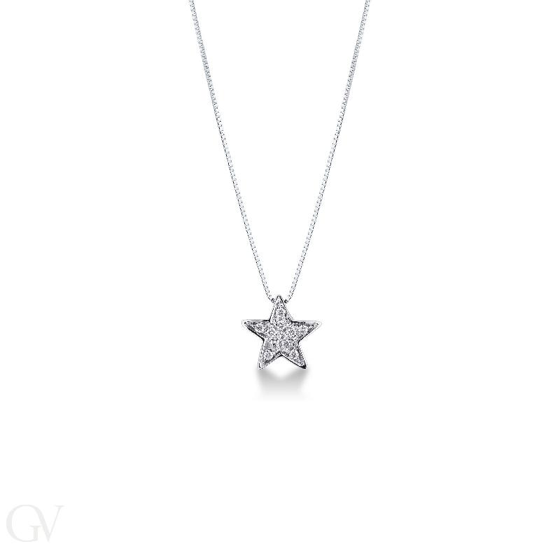 White gold 18k necklace with a star shaped pendant with diamonds pavé