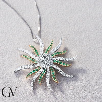 18k white and yellow Fancy pendant with emeralds and diamonds