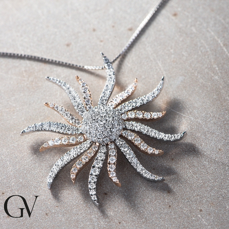 Collana con sole in oro bianco e rosa 18k in diamanti