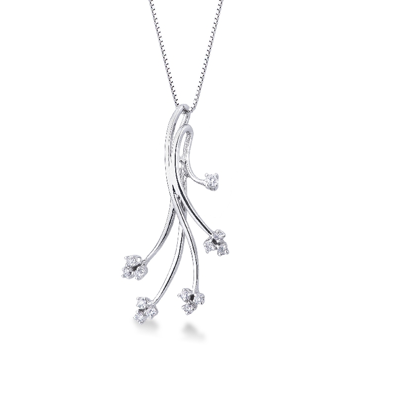 Pendant with 5 branches and 13 diamonds
