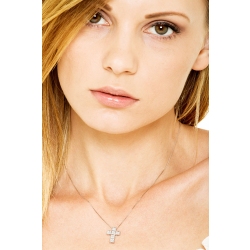 Diamond cross pendant in 18k white gold  2