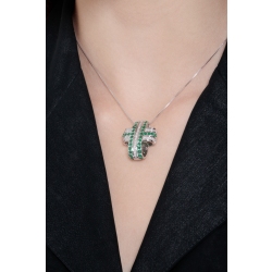 Rounded cross pendant with emeralds and diamonds 2
