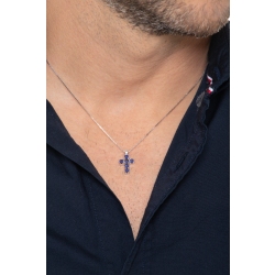 Collana con pendente a croce in oro bianco 18k con zaffiri blu, 50 cm 2
