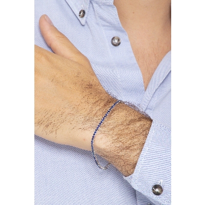 Wire style tennis bracelet with sapphires