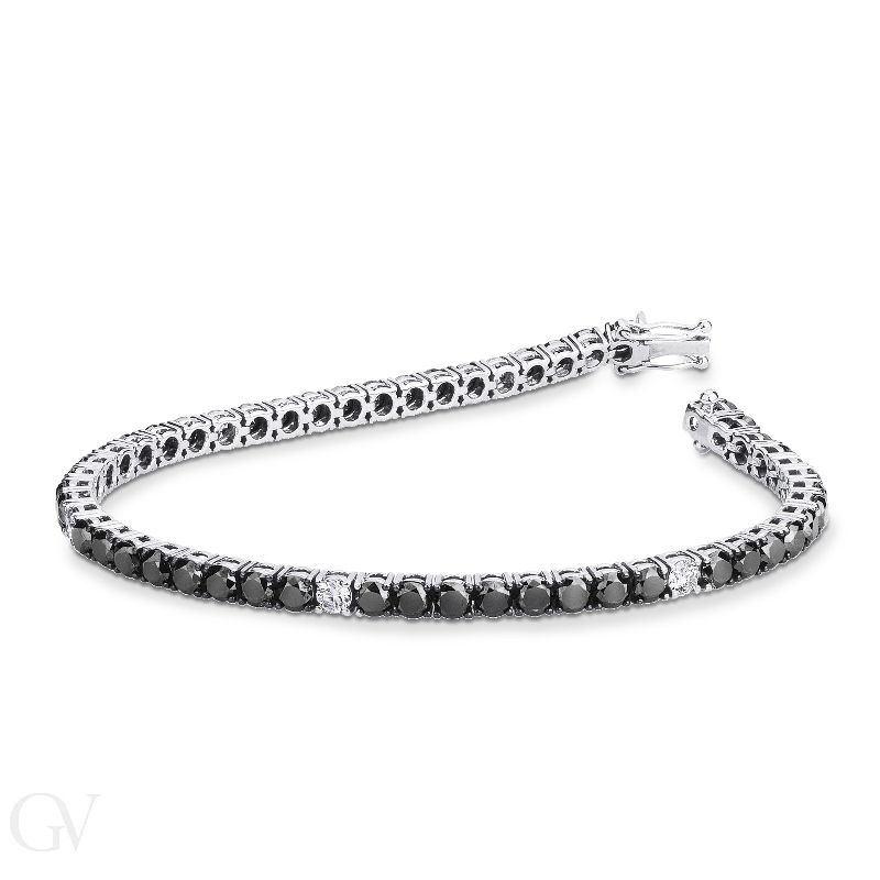 Elegant tennis bracelet with black and white diamonds