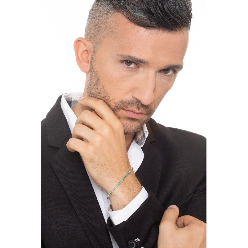 Tennis bracelet with emeralds 