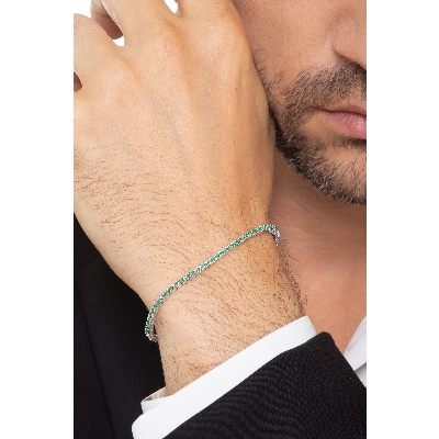 Tennis bracelet with emeralds 