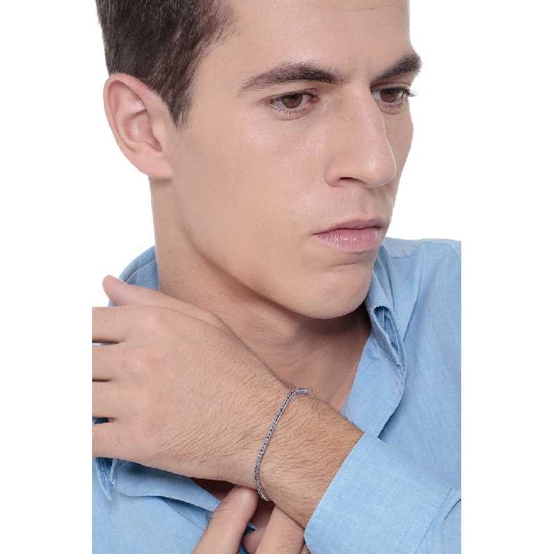 Tennis bracelet in white gold 18k with blue sapphires 